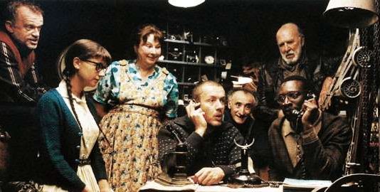 Crítica: MICMACS de Jean-Pierre Jeunet Micmacs