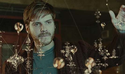 EVA: ciencia ficción española en el tráiler de lo nuevo de Daniel Brühl