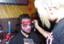 CENA Y ZOMBIEWALK en Airbar Poblenou para el Halloween Barcelonés