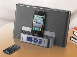SONY apuesta por el diseño en la base radio-despertador para iPhone/iPod