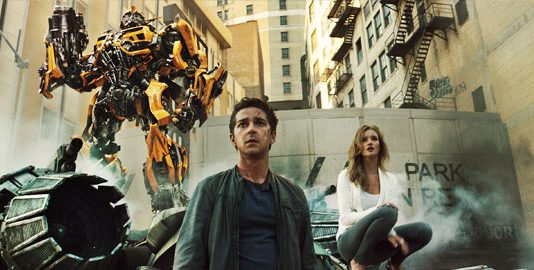Crítica: TRANSFORMERS, EL LADO OSCURO DE LA LUNA