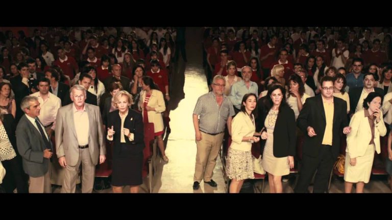 Carlos Areces es Otegui en «PROMOCIÓN FANTASMA»