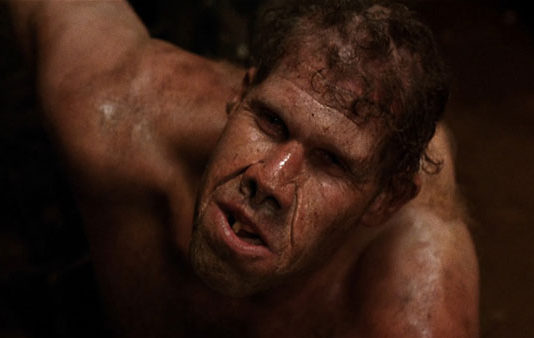 ¡Felicidades, Ron Perlman! Como Salvatore en "El nombre de la rosa"