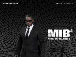 ENTERBAY muestra las figuras de Will Smith y Tommy Lee Jones en «MEN IN BLACK 3»