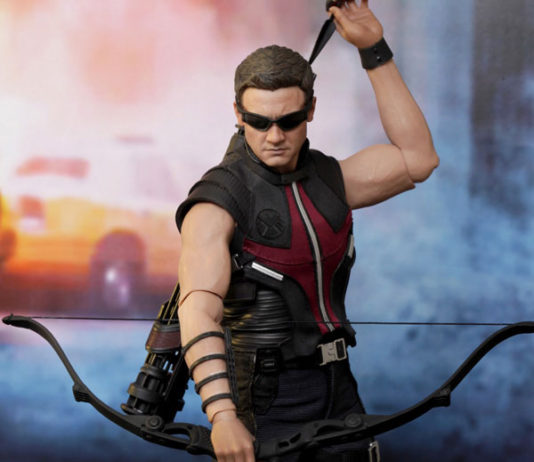 Hot Toys presenta a Hawkeye (Ojo de Halcón) a escala 1/6 de «LOS VENGADORES» (THE AVENGERS)