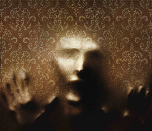 SITGES 2012: “THE PACT” de Nicholas McCarthy