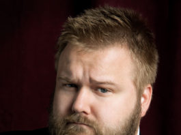 El creador de «The Walking Dead» prepara una nueva serie de Exorcismos para FOX Robert Kirkman por Megan-Mack