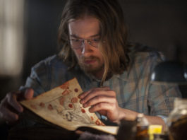 «POSESIÓN INFERNAL» (EVIL DEAD): Nuevo tráiler sin censura