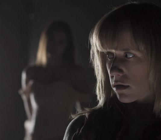 CRÍTICA: ‘VAMPYRES’, rosas negras Vampyres. Primeras imagenes. Remake Las Hijas de Drácula.