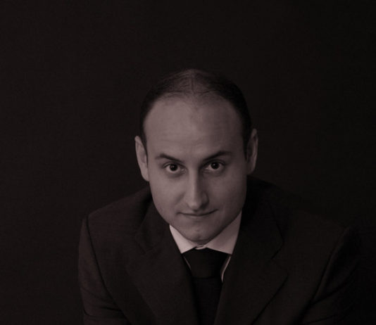 La Noche de Anime de FIMUCITÉ IX promete al público «un mundo de fantasía hecho música» Julio Castañeda