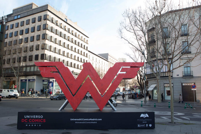 tumbaabierta_batman_v_superman_madrid_3