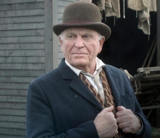 Entrevistamos a ENZO G. CASTELLARI: «El Western no morirá nunca» Enzo Castellari