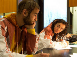 Crítica: ‘RAW (CRUDO)’. Devorando la nueva carne. Crudo. Raw