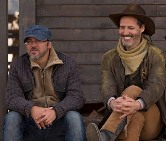 Entrevista a Víctor Matellano, director de ‘STOP OVER IN HELL’ Víctor Matellano y Manuel Bandera