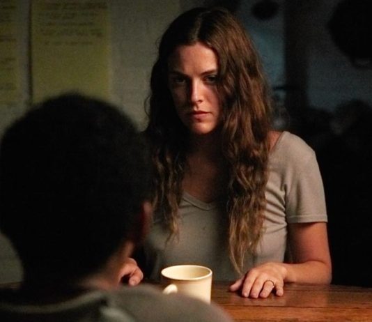 El perturbador thriller de terror “LLEGA DE NOCHE” adelanta su estreno al 7 de julio Llega de noche
