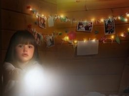 ‘HAY ALGO EN LA OSCURIDAD’ de Fran Casanova, Premio Isla Calavera al Mejor Cortometraje