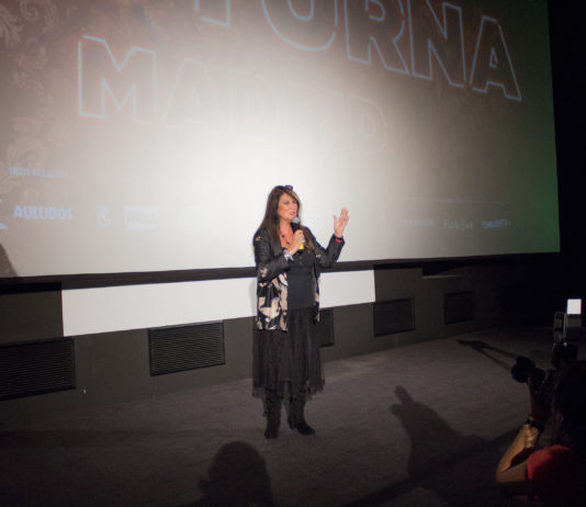 NOCTURNA MADRID: Una luz que nunca se ha apagado Caroline Munro