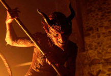 El FESTIVAL ISLA CALAVERA organiza un evento con los creadores de «ERREMENTARI» Errementari. El herrero y el diablo