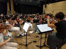 Jóvenes talentos de FIMUCITÉ participan en Cracovia en el concierto ‘Monsters Movie Music Madness’ Imagen cedida por el Festival de Música de Cine de Cracovia.