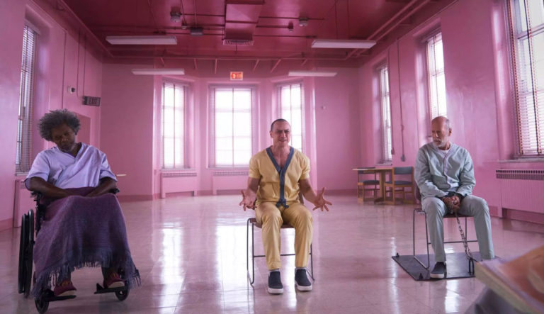 Primeras imágenes de «GLASS»