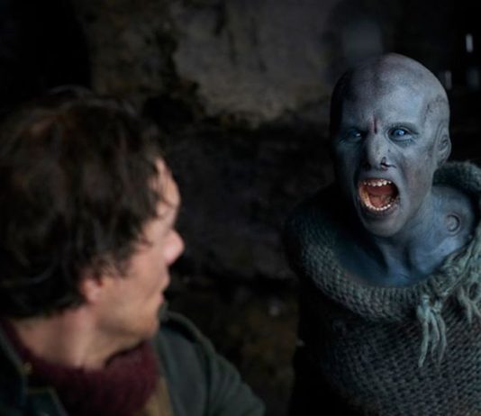 Crítica: ‘LA PIEL FRÍA’ (COLD SKIN). SITGES 2017