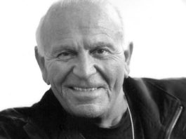 Enzo G. Castellari, primer invitado confirmado al FESTIVAL ISLA CALAVERA 2018 Enzo G. Castellari recibirá el Premio Isla Calavera de Honor 2018.