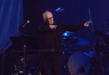 John Carpenter, maestro del horror en el cine y la música John Carpenter ofreció un inolvidable concierto en el Festival de Sitges. | Foto: Daniel Fumero