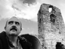 Cine fórum sobre ‘POSESIÓN INFERNAL’ con Carlos Areces en el FESTIVAL ISLA CALAVERA Carlos Areces participará en el Festival Isla Calavera.