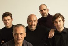 Jaume Balagueró rueda ‘WAY DOWN’ con un potente reparto internacional El director Jaume Balagueró entre Sam Riley, Freddy Higmore, Jose Coronado y Luis Tosar, miembros del reparto de 'Way down'. | Foto: Javier Biosca