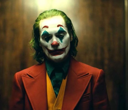 Crítica: ‘JOKER’. En las calles putrefactas de Gotham El nombre de Joaquin Phoenix suena como firme candidato a los Oscar por su papel en ‘Jóker’.
