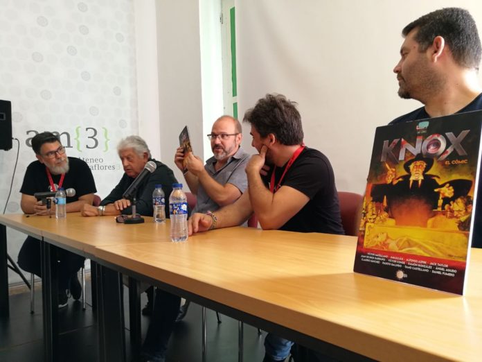 Imagen de la presentación del lanzamiento del cómic book ‘Knox’, conducida por Juan Antonio Ribas y con la participación de Sanjulián, Víctor Matellano, Ramón González y Tamo Castellano.