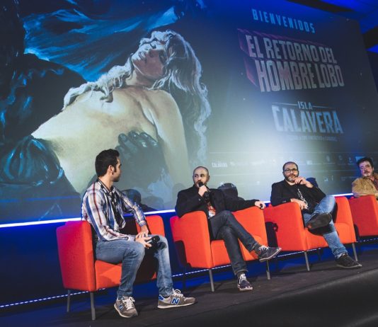 Paul Naschy, el gran mito del fantástico español De izquierda a derecha, Miguel Ángel Rodríguez, Sergio Molina, Daniel Fumero y Fernando de Iturrate, en el homenaje brindado por el Festival Isla Calavera a Paul Naschy. | Foto: Rommel Messia