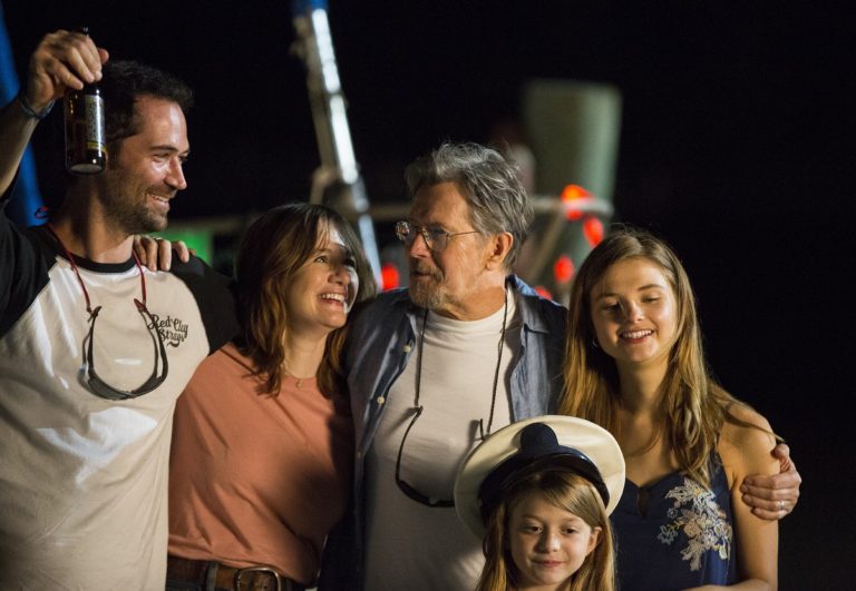 Aterrador tráiler de ‘LA POSESIÓN DE MARY’, con Gary Oldman y Emily Mortimer