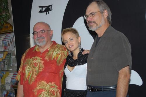 Stuart Gordon y Mena Suvari en el Festival de Sitges 2007.