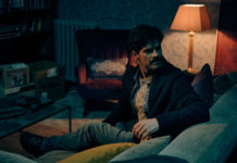 Rodolfo Sancho y Ana Fernández protagonizan ‘VOCES’, primer largometraje de Ángel Gómez, de estreno este verano Rodolfo Sancho protagoniza 'Voces', de Ángel Gómez. Foto: Manuel Fiestas