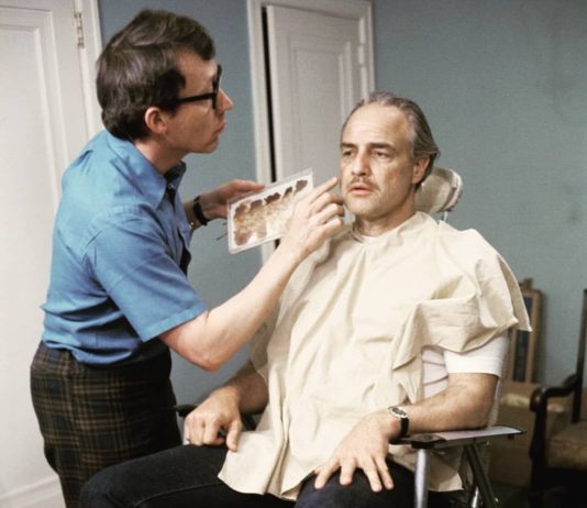 Dick Smith: El padrino de la caracterización El artista que convirtió a Marlon Brando en Don Vito Corleone.