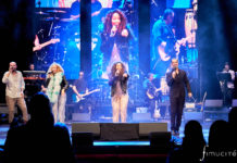 La Pop Culture Band de FIMUCITÉ propone un viaje a través de la música del cine de Scorsese Concierto "Let's Dance" de la Pop Culture Band con Vince DiCola como artista invitado. Teatro Guimerá © Aarón S. Ramos/Fimucité