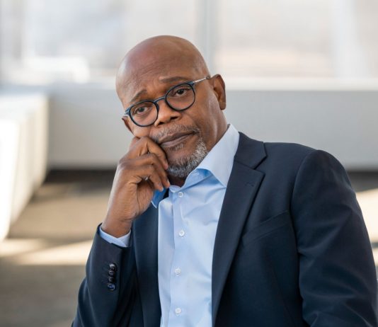 Crítica: A LA MIERDA EL 2020. Cuando la realidad supera a la ficción Samuel L. Jackson en A la mierda el 2020, de Al Campbell y Alice Mathias.