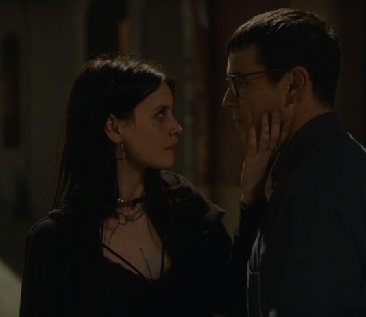 Crítica: NO MATARÁS. Un mal día lo tiene cualquiera Milena Smit y Mario Casas, una pareja imposible en ‘No matarás’.