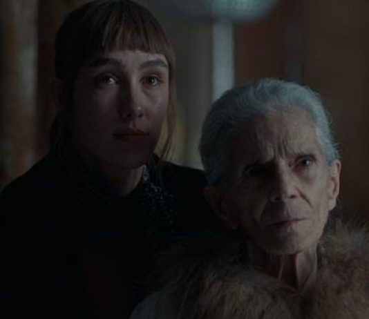 Nuevo retraso en la fecha de estreno de LA ABUELA, de Paco Plaza La abuela, de Paco Plaza.