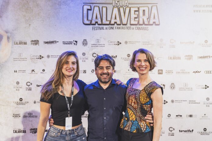 Génesis Lence, Ramón González Trujillo y Aïda Ballmann, en la apertura del Festival Isla Calavera 2021.