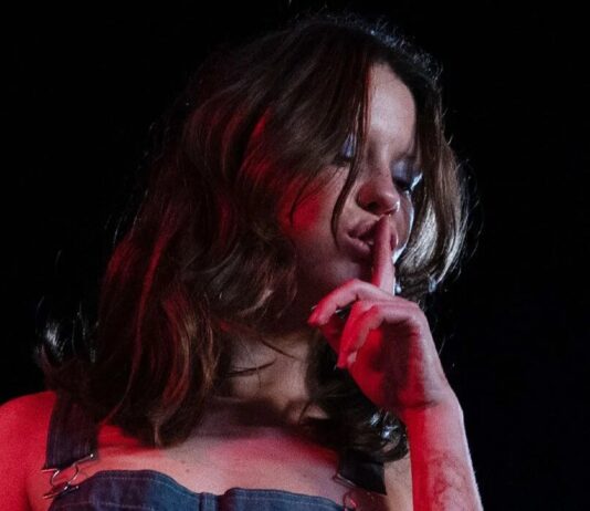 Crítica: X, de Ti West. Placeres culpables X de Ti West.