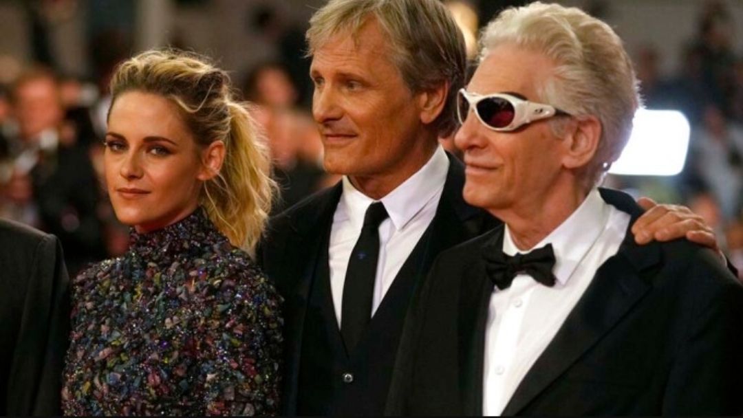 Kristen Stewart, Viggo Mortensen y David Cronenberg, en Cannes 2022.