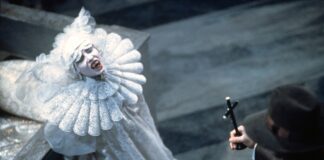 El 30º aniversario de DRÁCULA DE BRAM STOKER se celebra en ISLA CALAVERA Drácula de Bram Stoker