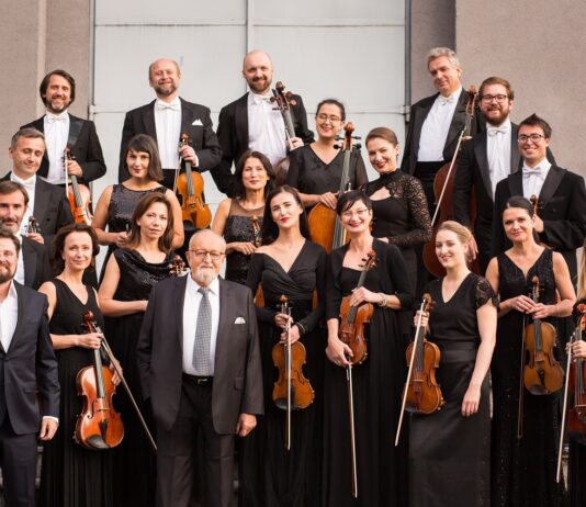 Sinfonietta Cracovia abre FIMUCITÉ 16, con música de Wojciech Kilar, Philip Glass y Diego Navarro Sinfonietta Cracovia abre FIMUCITÉ 16.