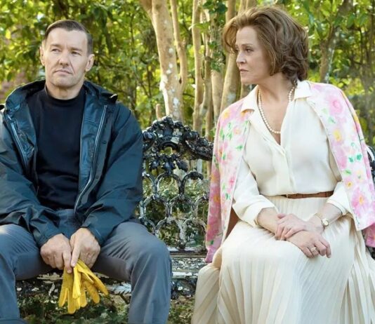 THE MASTER GARDENER, de Paul Schrader: La redención del jardinero fiel Paul Schrader en el Festival de Venecia 2022.