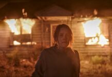 SMILE: Cómo se crearon las escenas más terroríficas de la película de horror del momento Sosie Bacon en Smile. Paramount Pictures