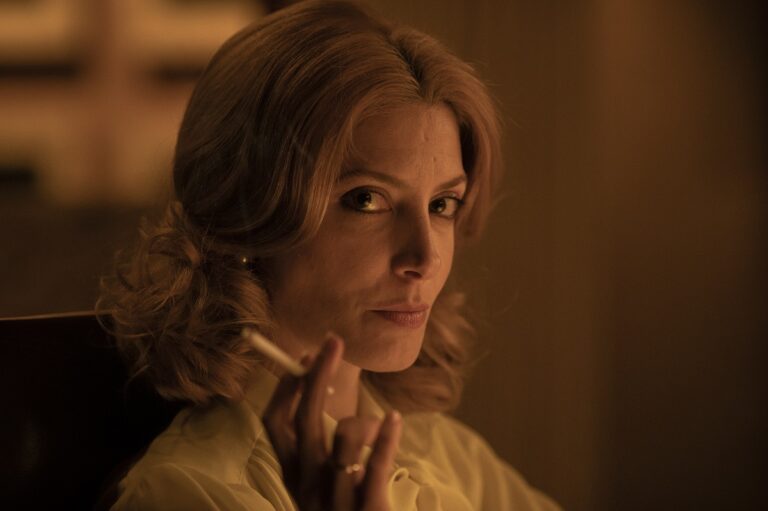 Crítica: LOS RENGLONES TORCIDOS DE DIOS. Las paredes difusas de la realidad