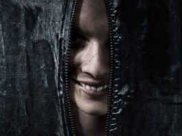 Crítica: SMILE. Sonríe cuando tu corazón duele Smile, de Paramount Pictures. Detalle del póster.