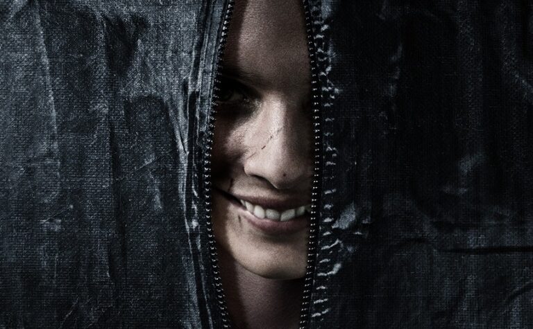 Crítica: SMILE. Sonríe cuando tu corazón duele